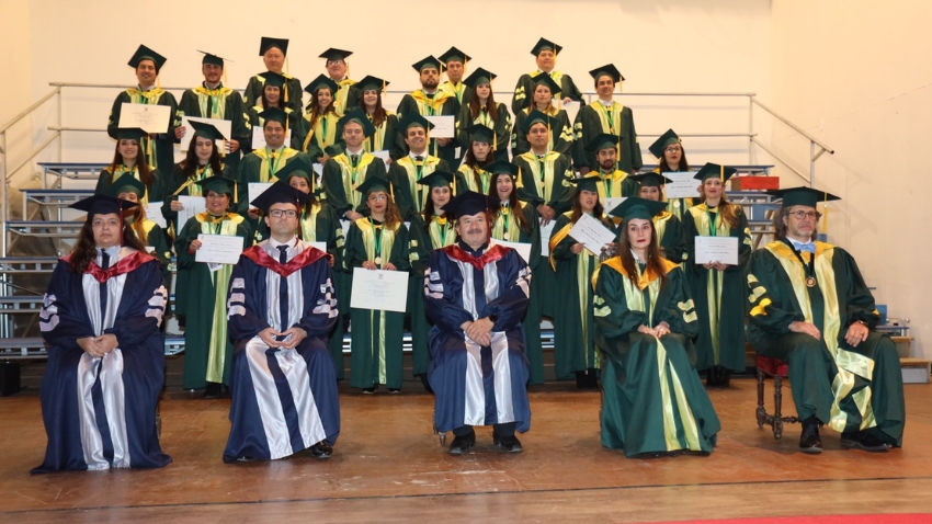 FAE Usach inviste a 32 graduadas y graduados del Magíster en Planificación y Gestión Tributaria